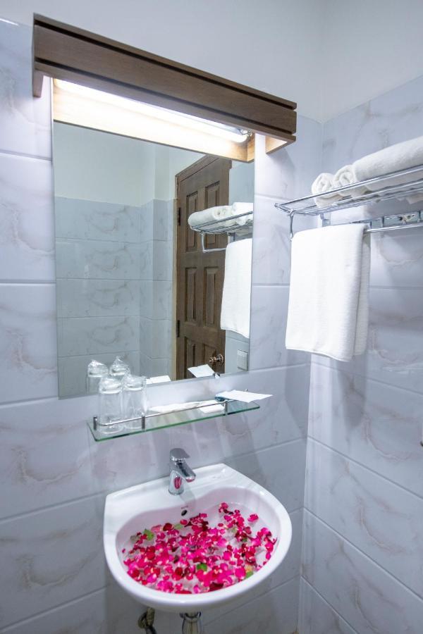 Uct Taunggyi Hotel Eksteriør billede