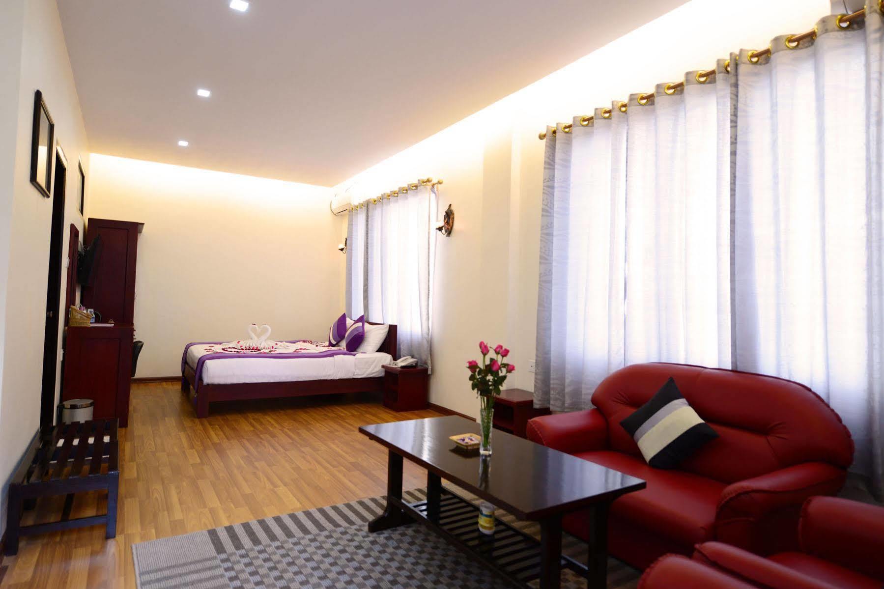 Uct Taunggyi Hotel Eksteriør billede